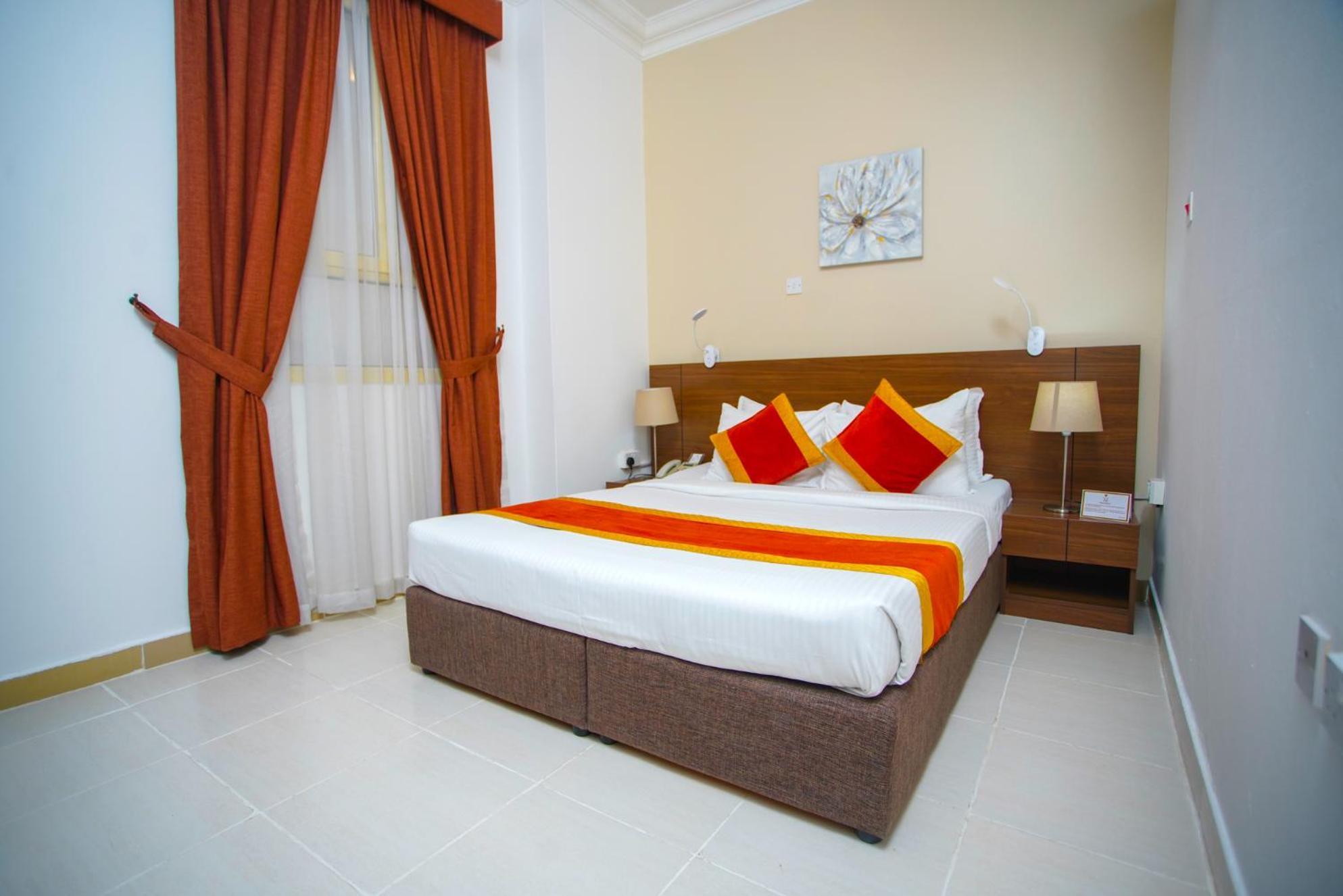 La Villa Hotel Doha Buitenkant foto