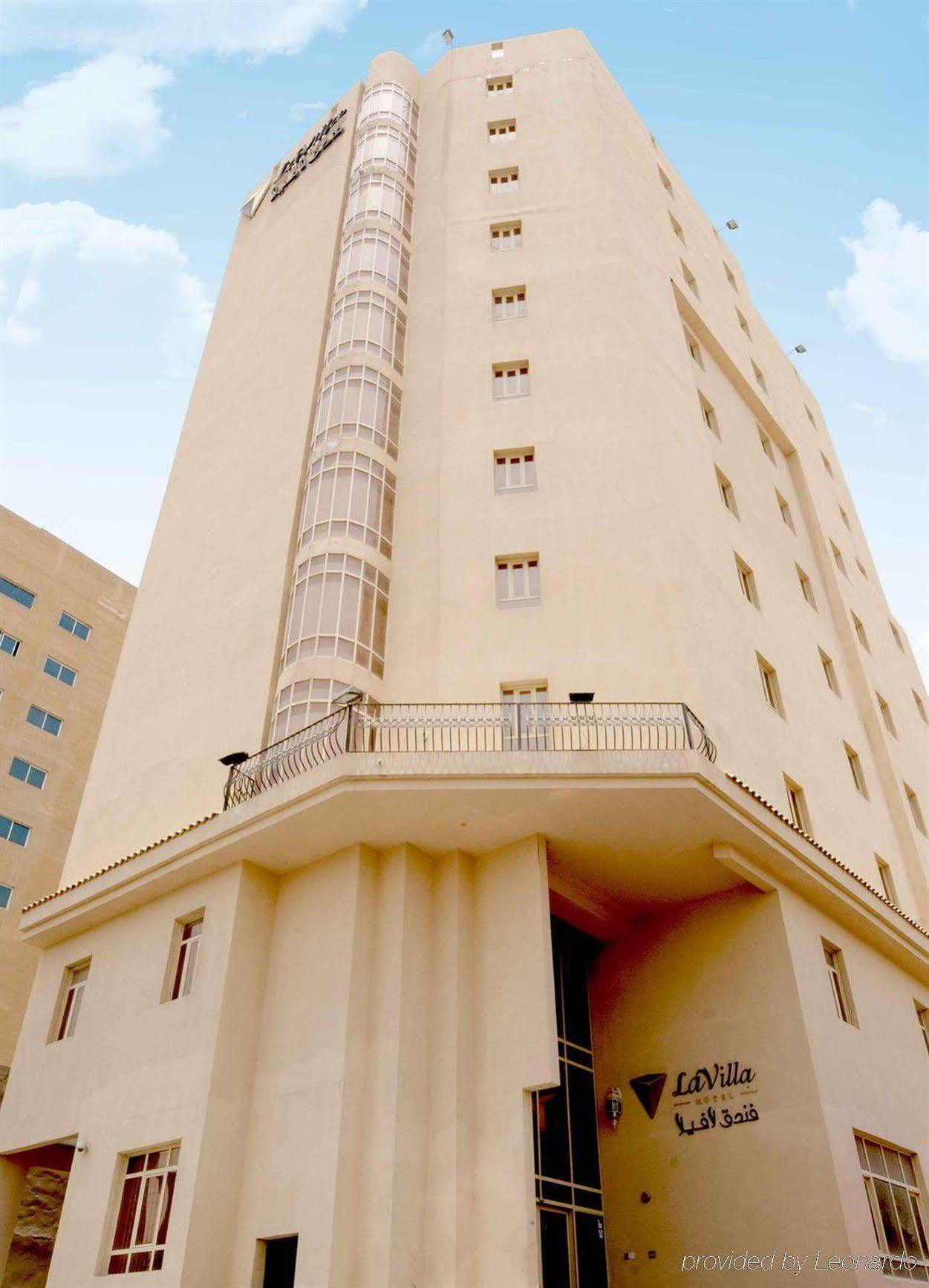 La Villa Hotel Doha Buitenkant foto